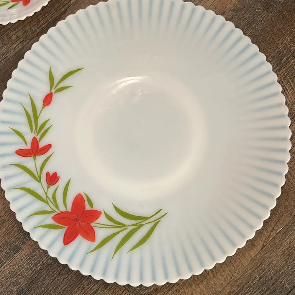 1930's‎ MacBeth-Evans Depression Glass Petalware Florette Cake 2 dessert plates